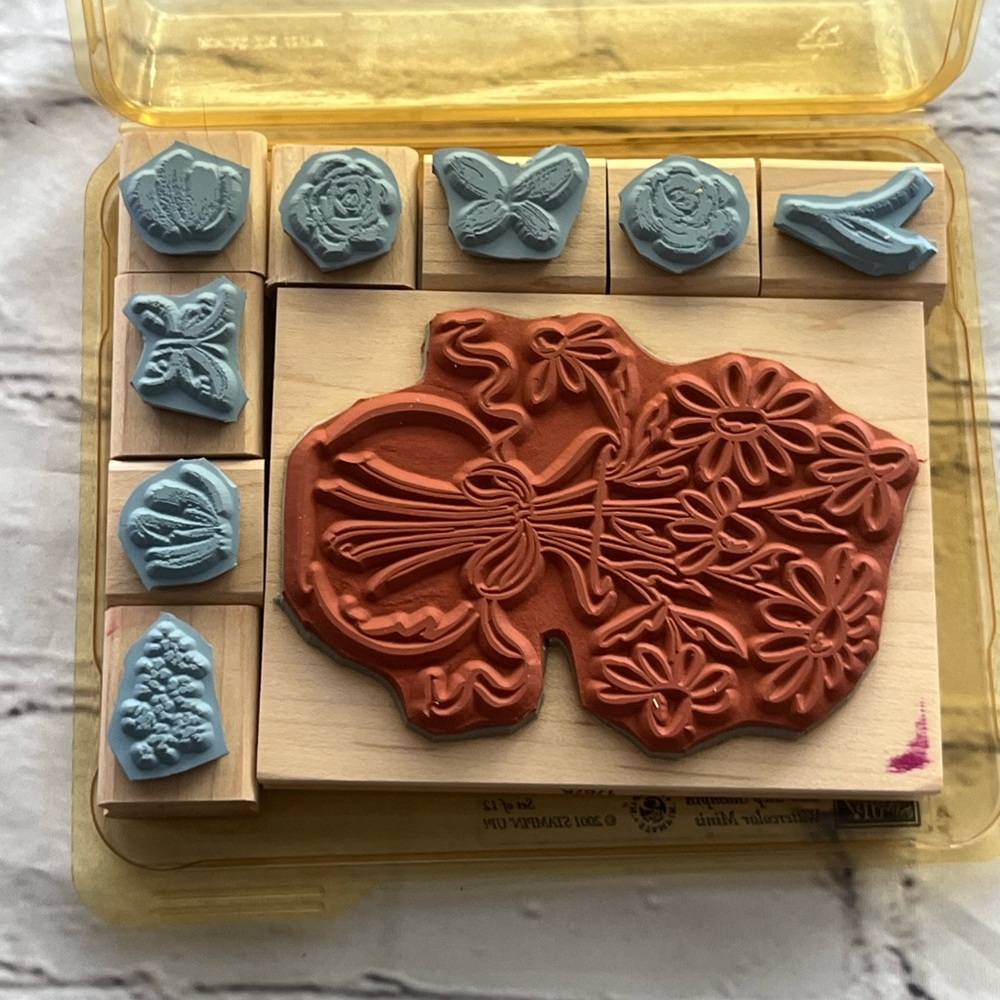 Stampin' Up! Two-Step Watercolor Minis Stamp Set - Picture 3 of 3